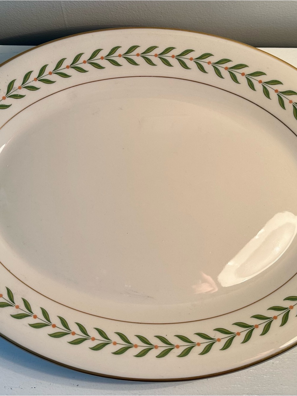 Syracuse China Old Ivory 14โ Oval Serving Platter with Green Laurel Motif